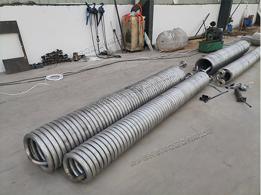 蒸汽二次提溫、電磁加熱、煤改電工程相關(guān)設(shè)備盤管